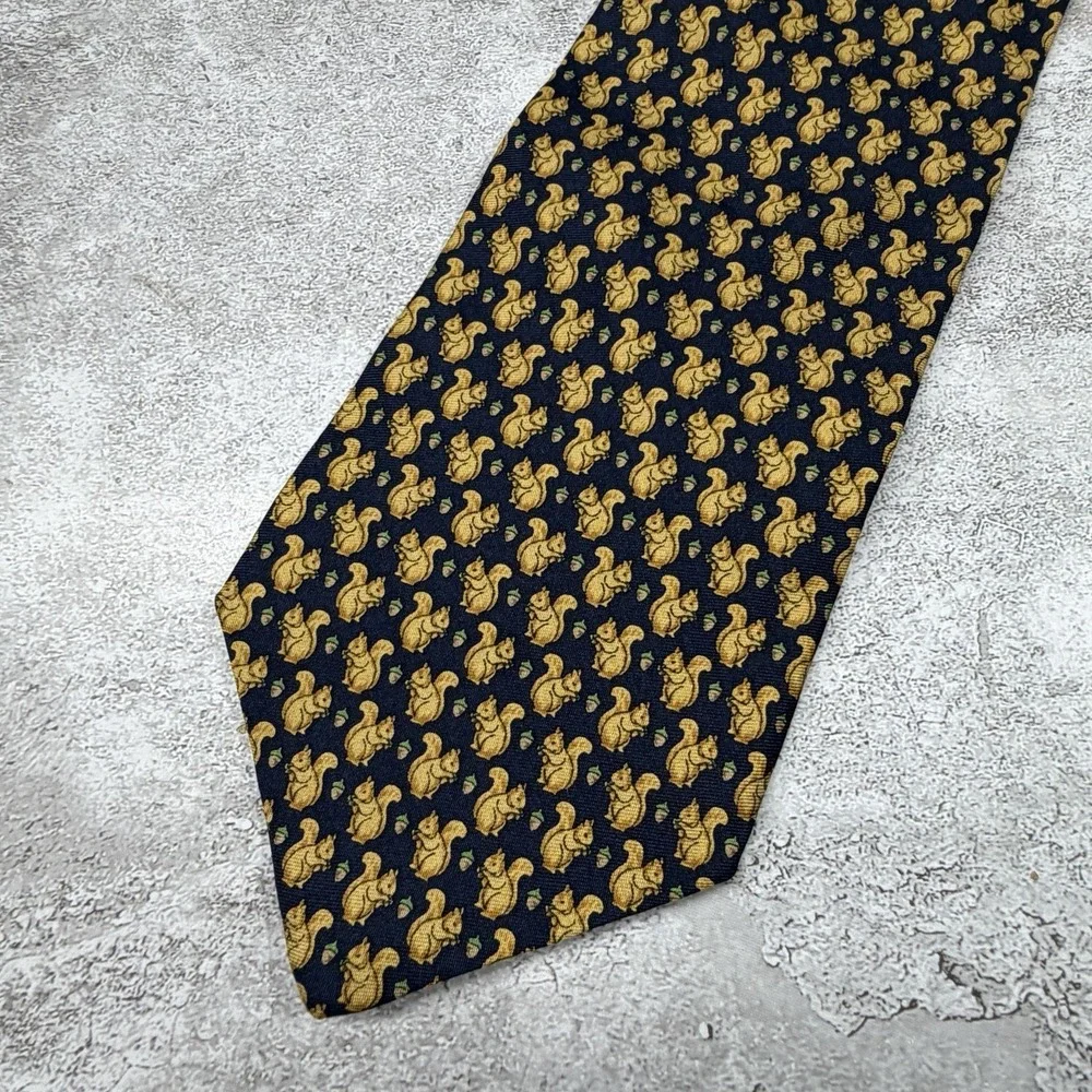 Brooks Brothers Silk Tie Mens One Size Black Squirrel Animal Made In USA Necktie